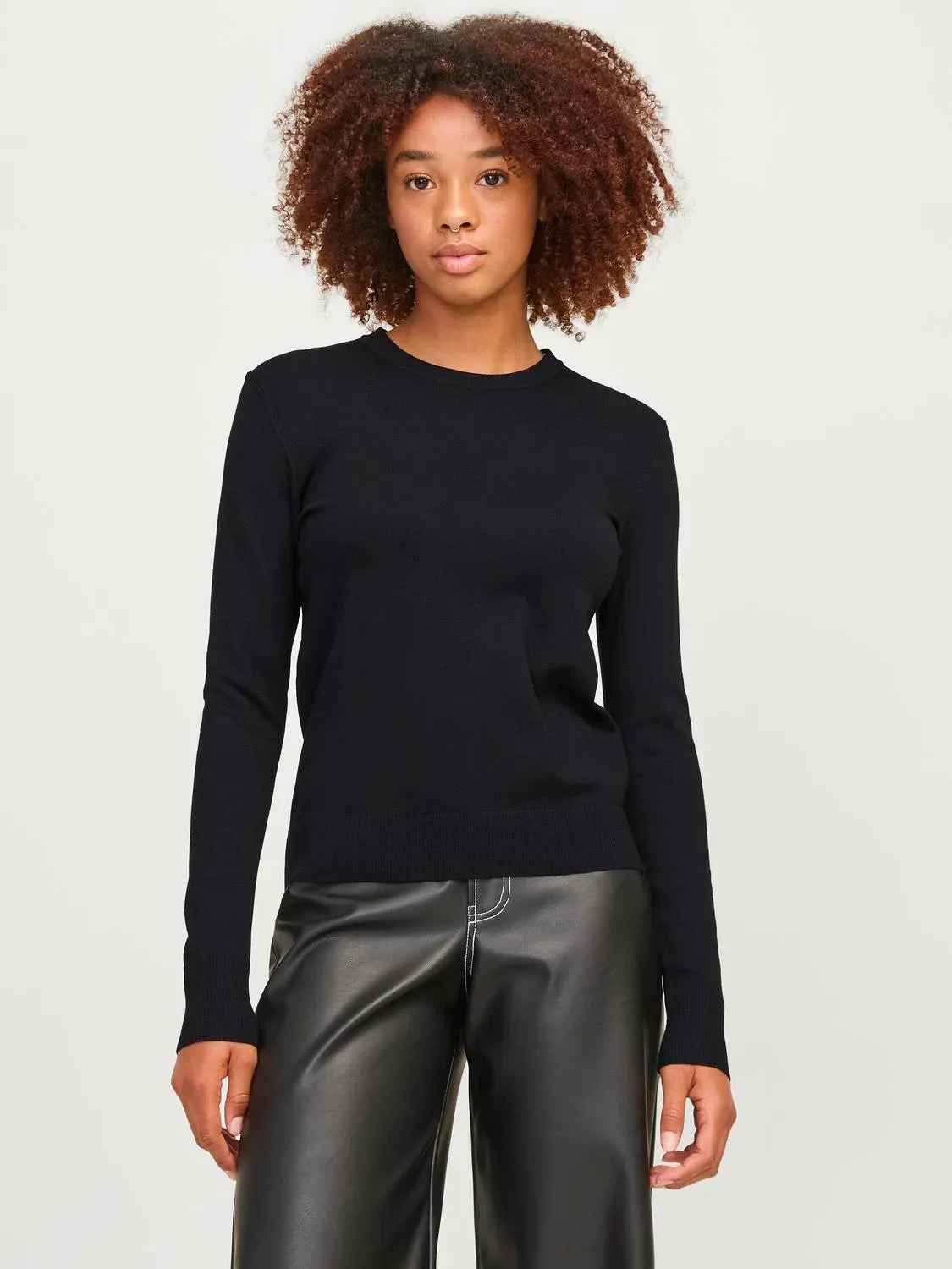 Fitted Knit Pullover