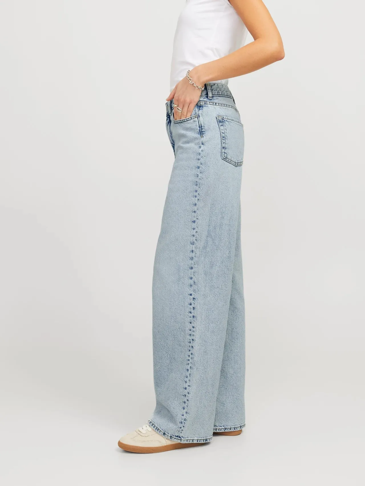 High Waist Wide Leg Jeans