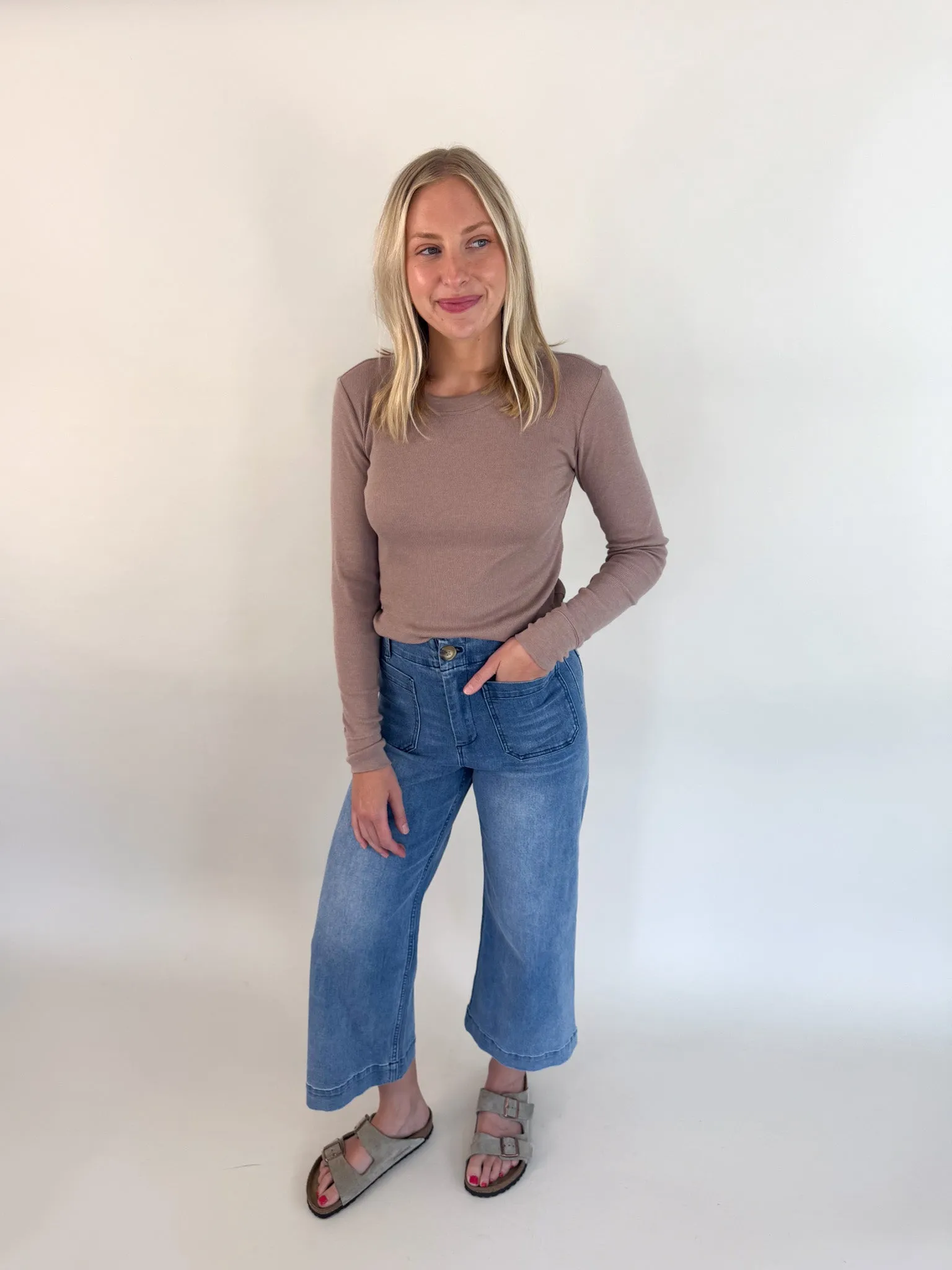 Jensen Round Neck Top- Mocha