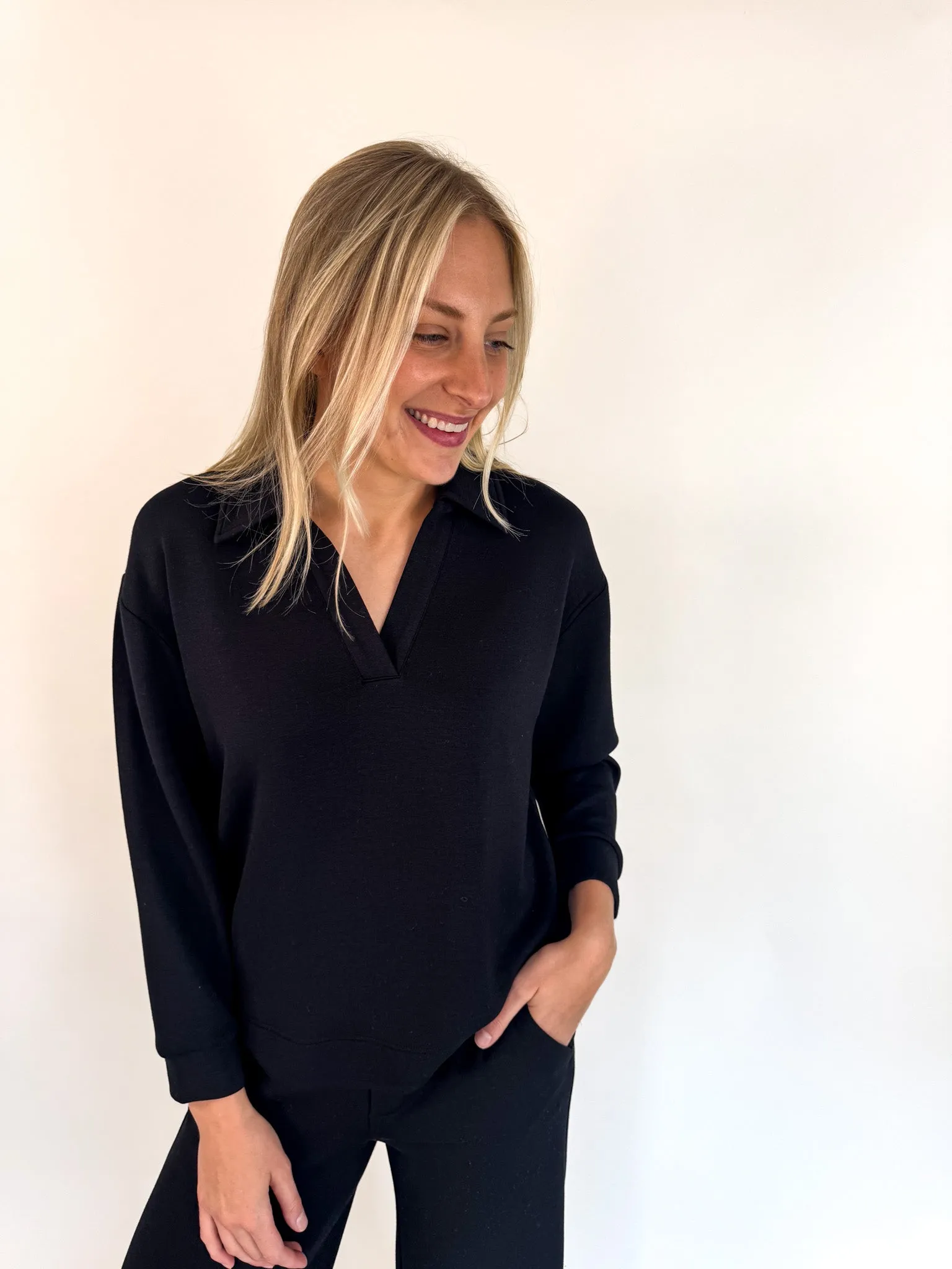 Justine Black Collared Popover