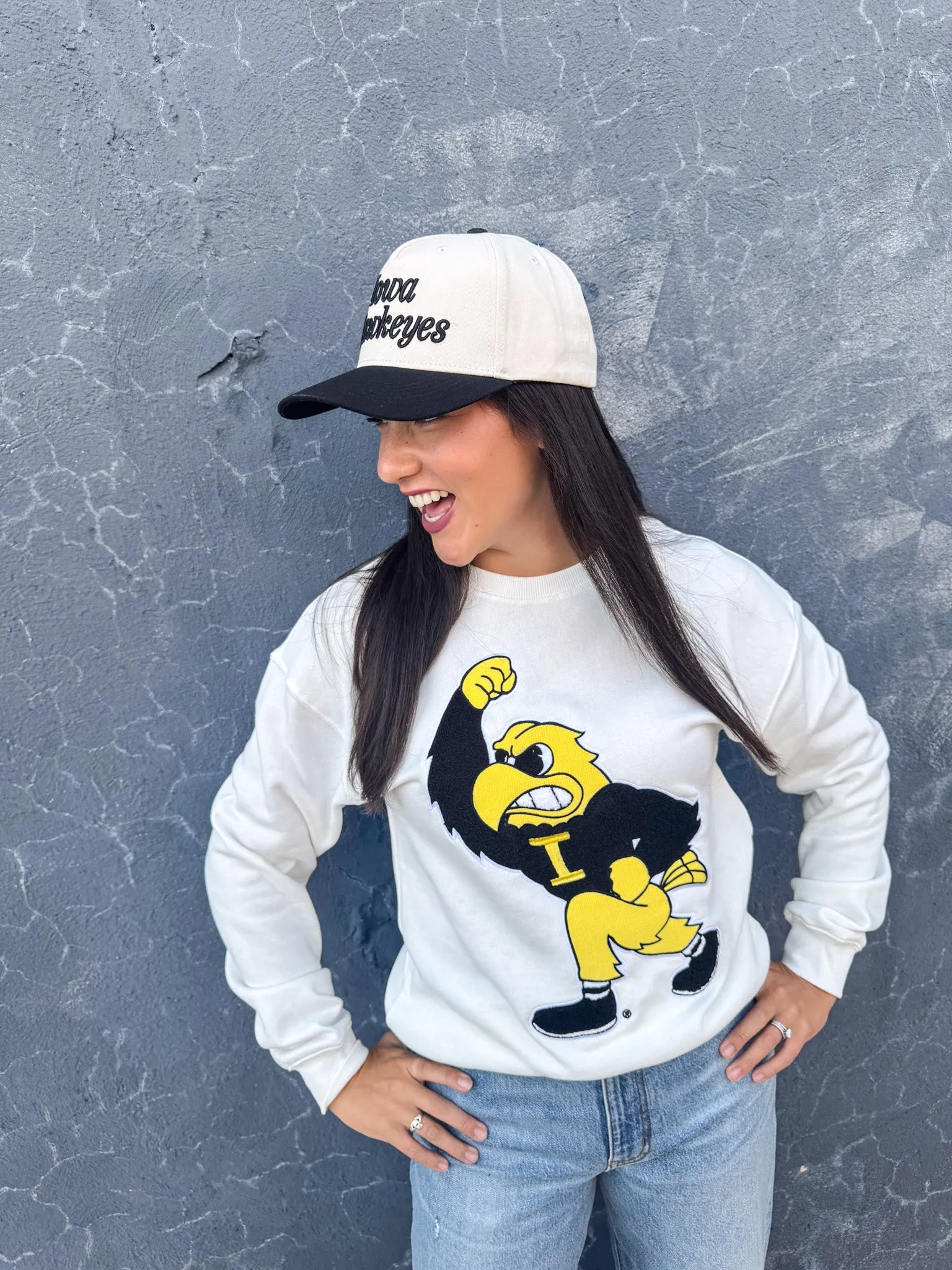 Mascot Chenille Comfort Crew